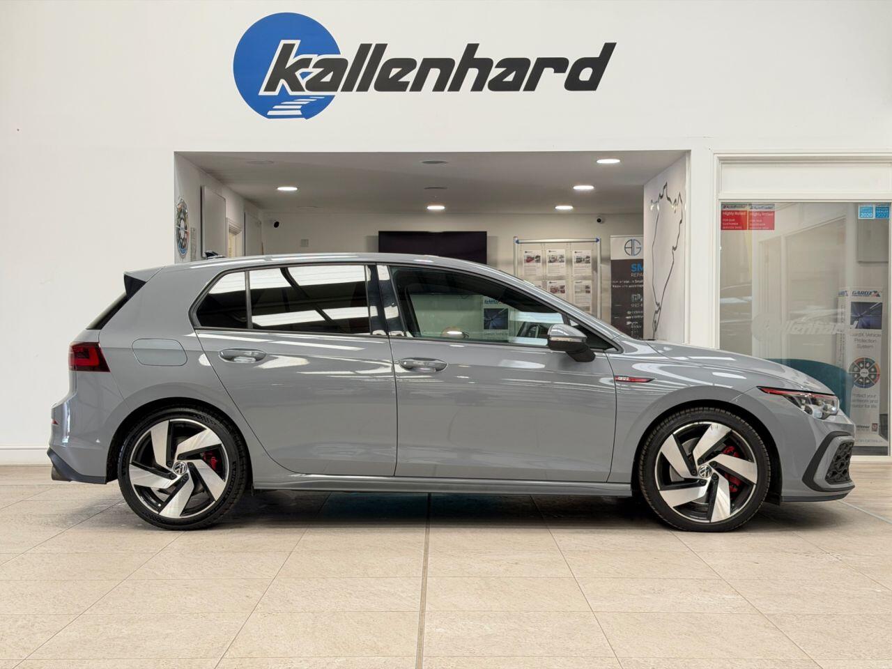 Volkswagen Golf view 10
