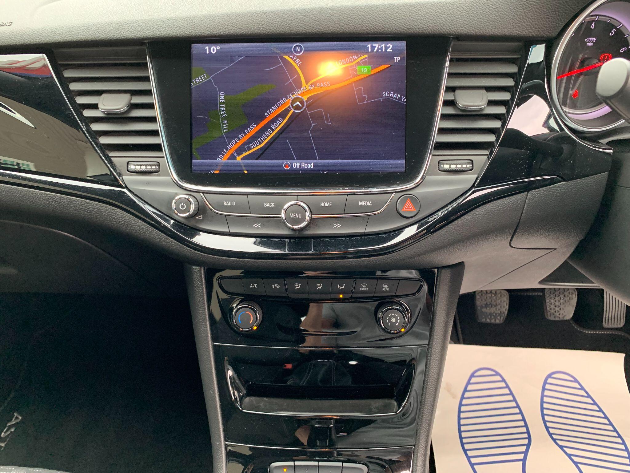 Vauxhall Astra view 26