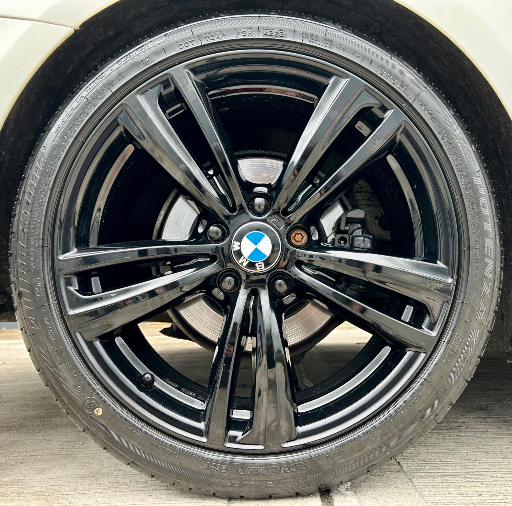 BMW 4 Series view 20