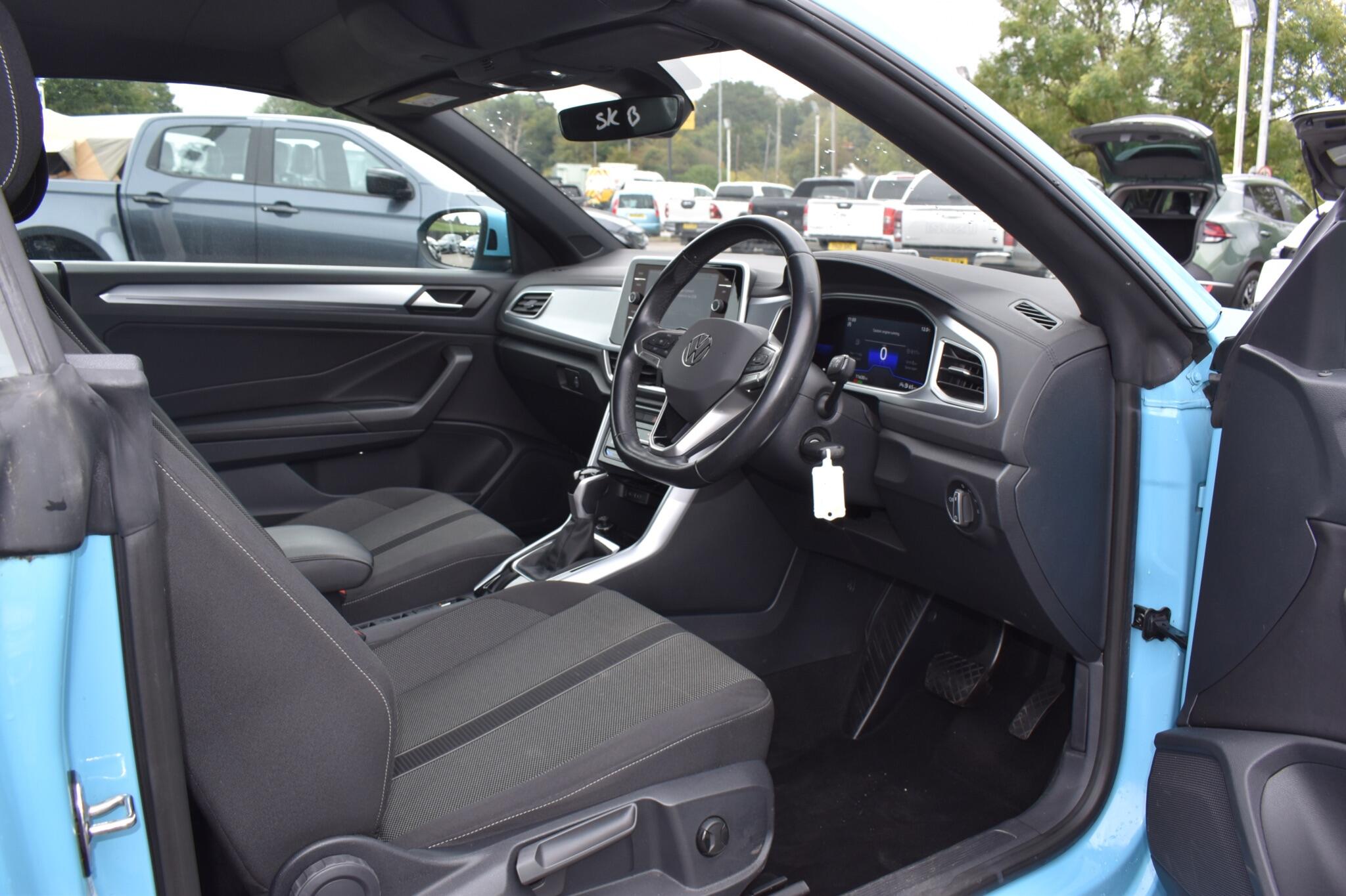 T-Roc - 1.5 TSI Style DSG 2WD Euro 6 (s/s) 2dr - Image 27