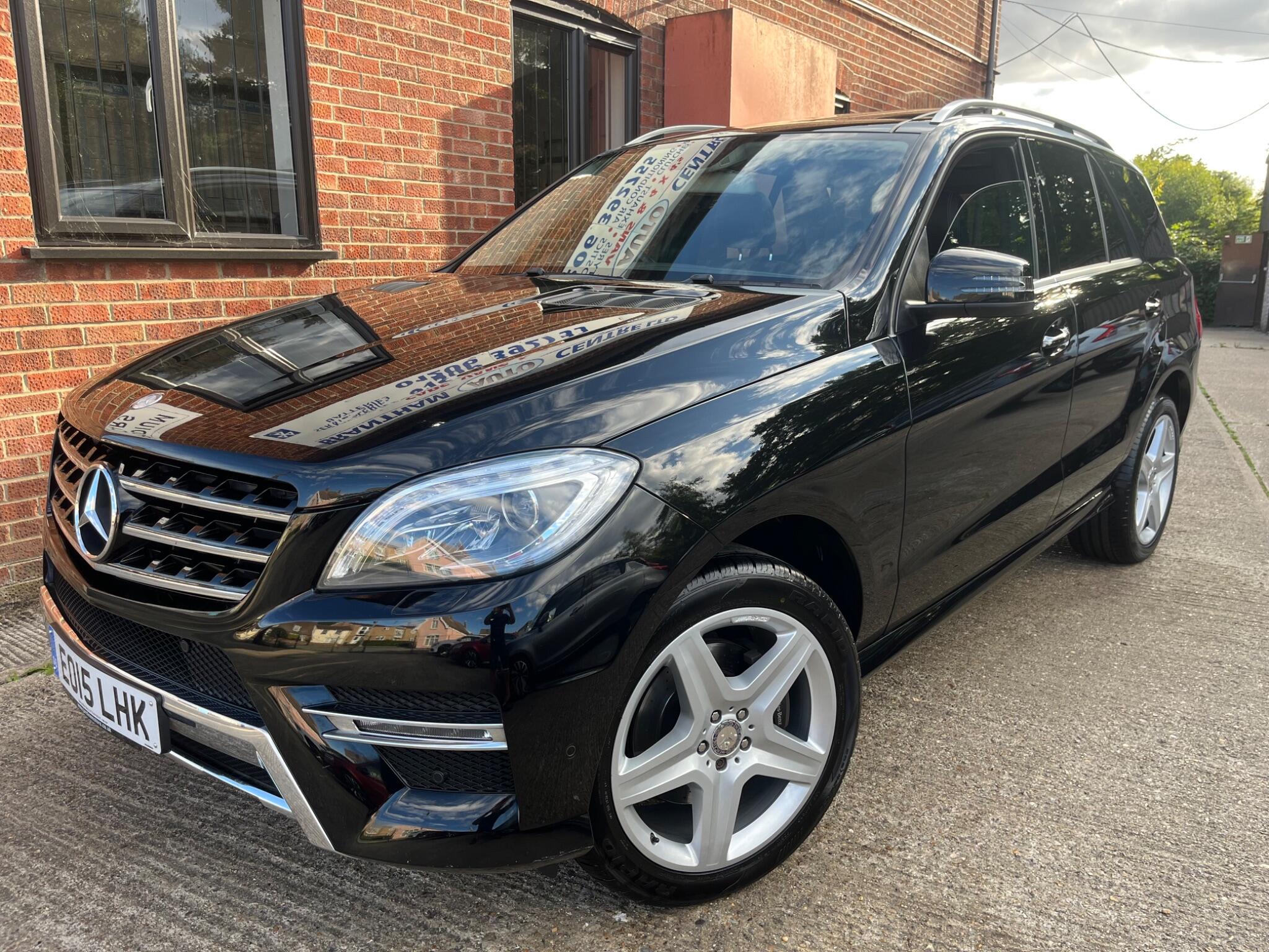 Mercedes-Benz M-Class view 58