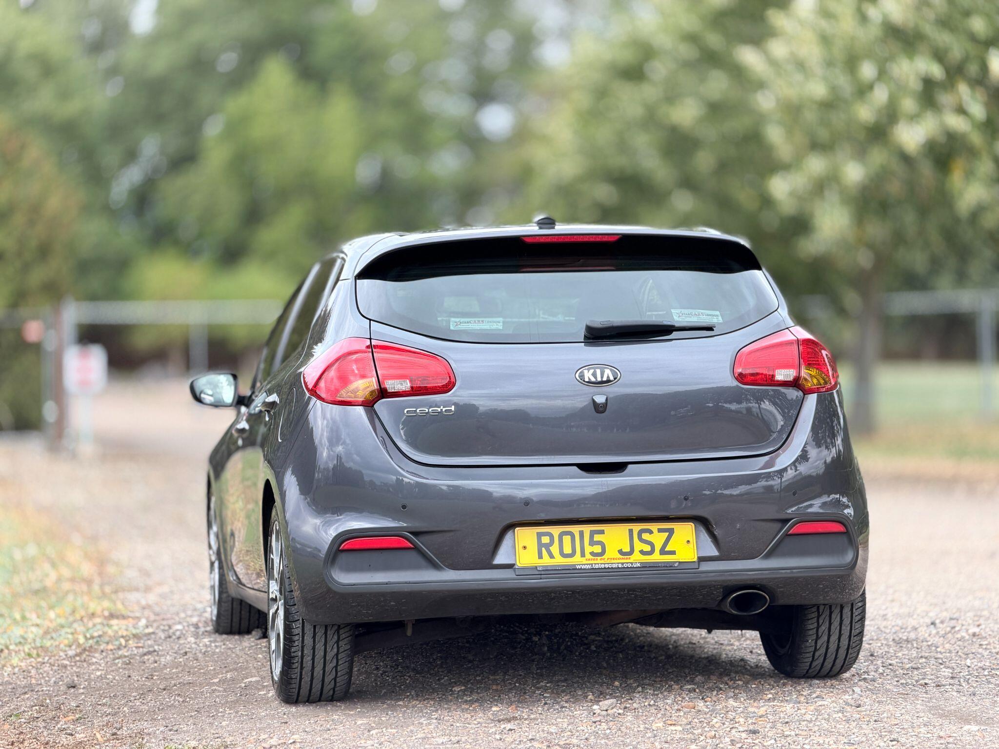 Kia Ceed view 11