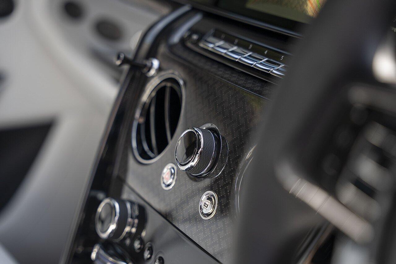 Rolls-Royce Cullinan view 14