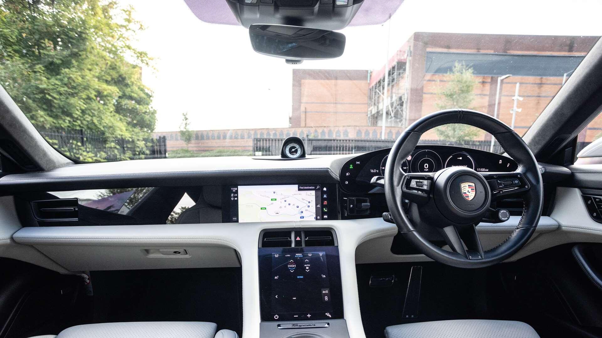 Porsche Taycan view 11