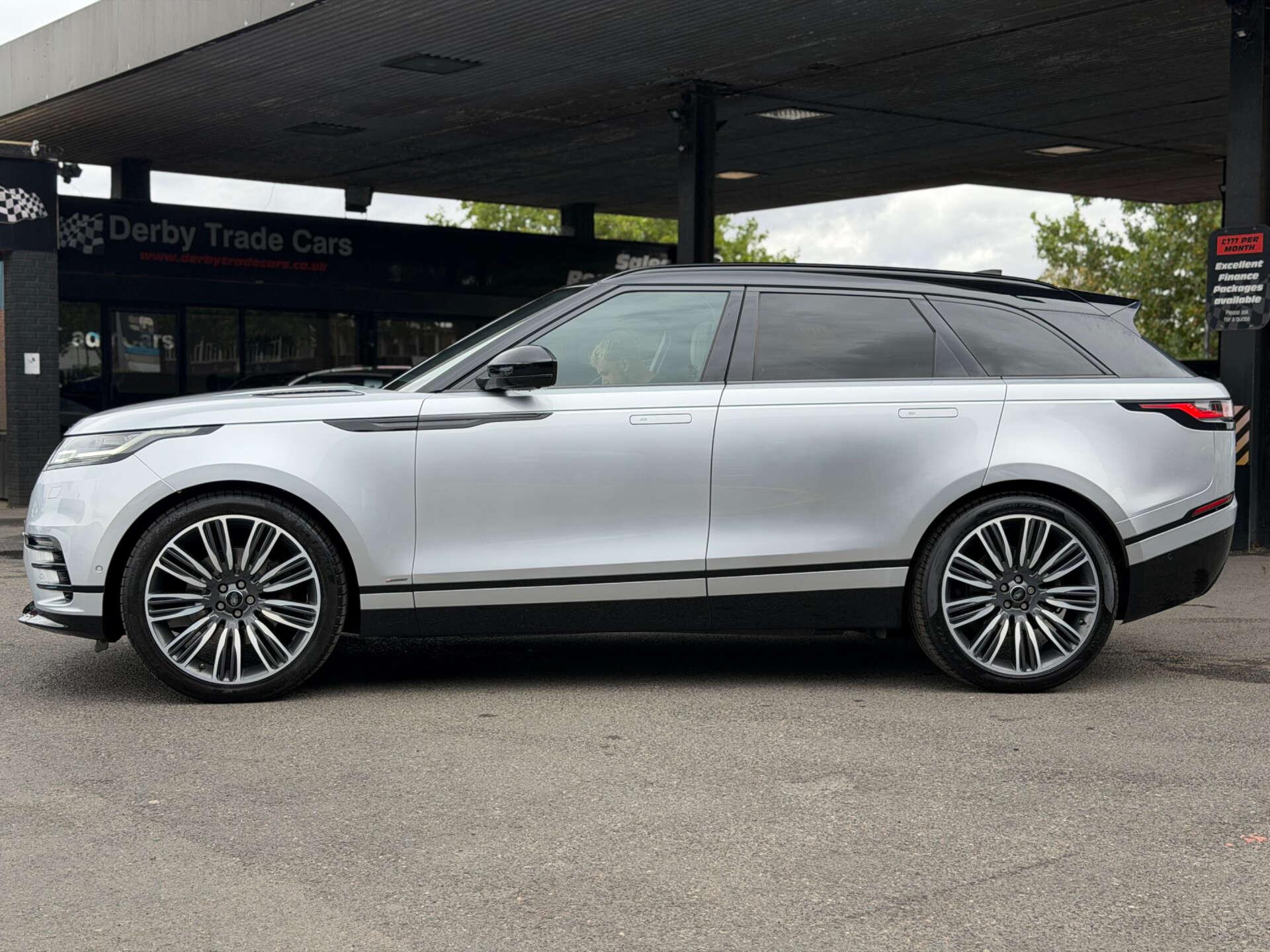 Land Rover Range Rover Velar view 14