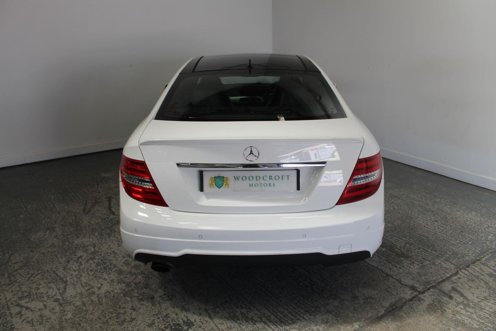 Mercedes-Benz C-Class view 14