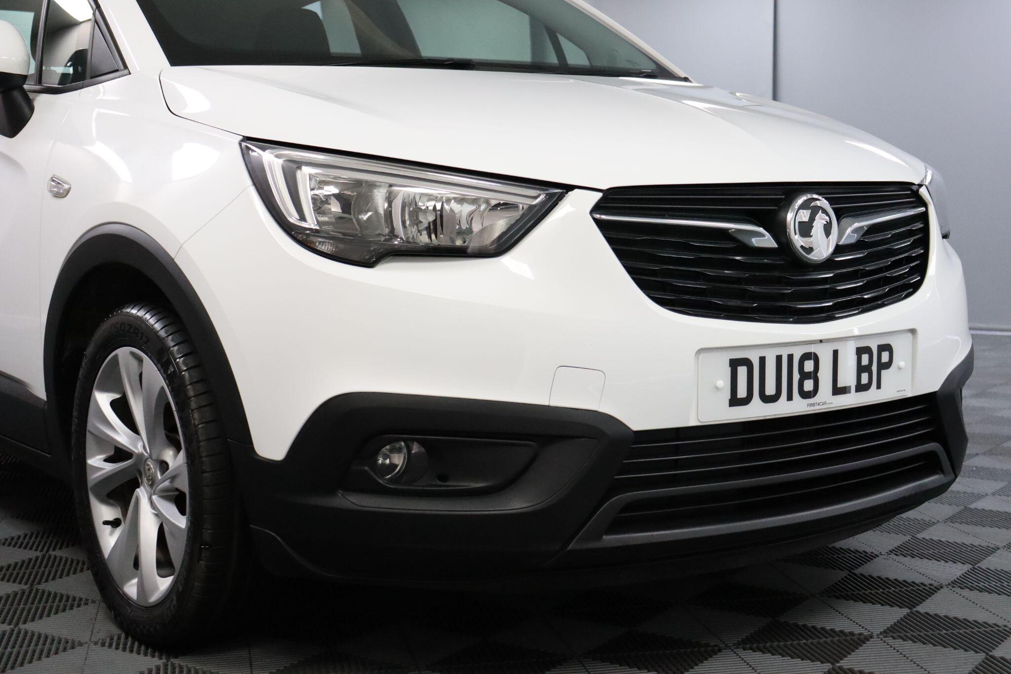 Vauxhall Crossland X view 4
