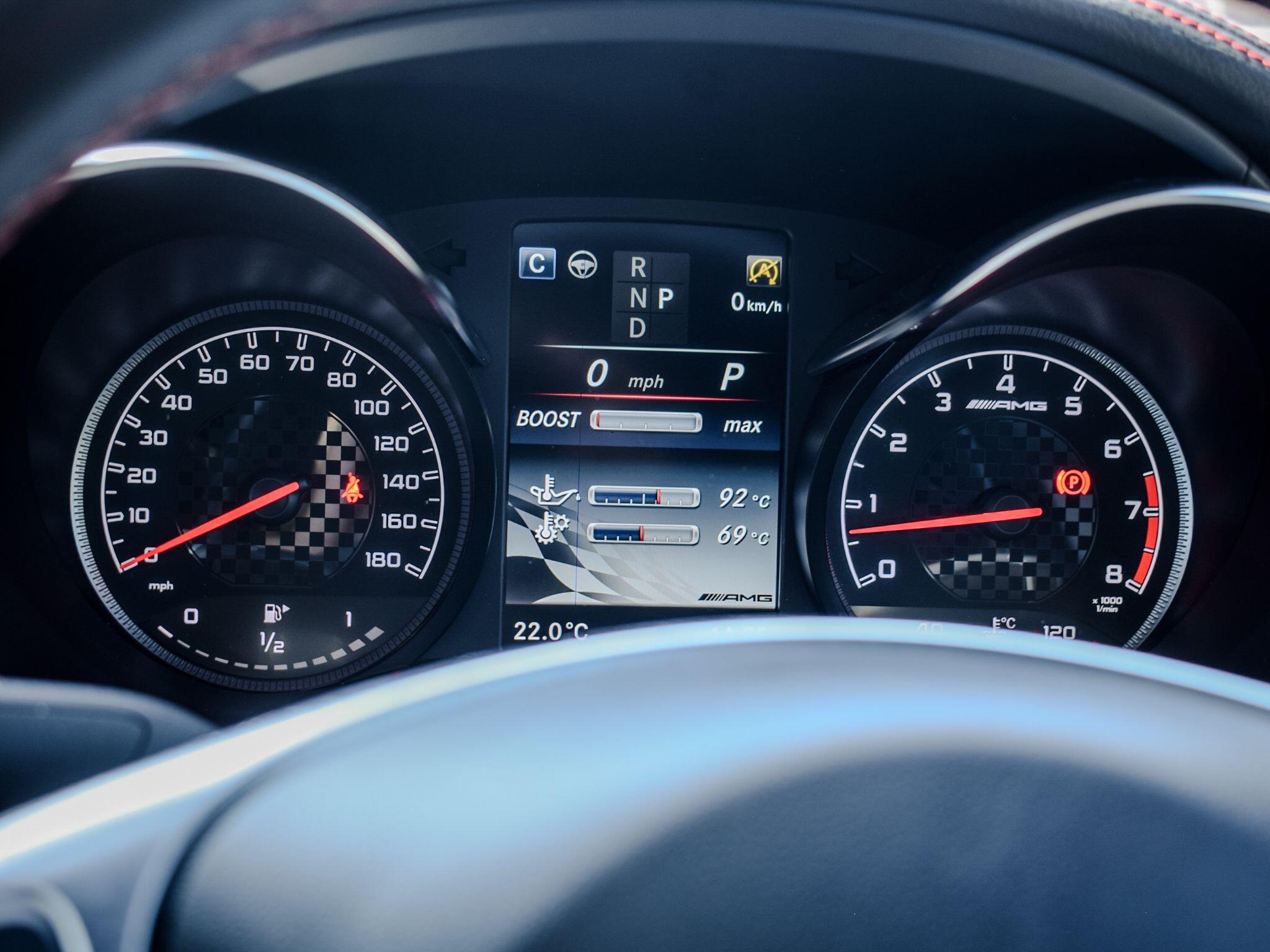 Mercedes-Benz GLC view 26