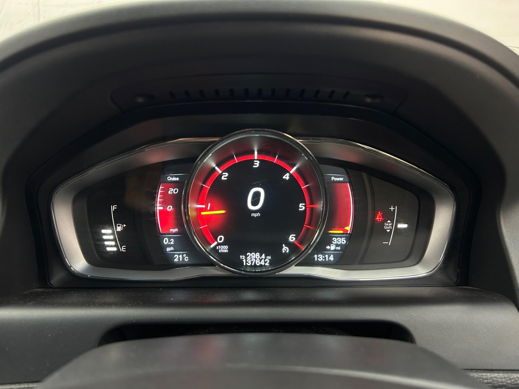 Volvo XC60 view 31