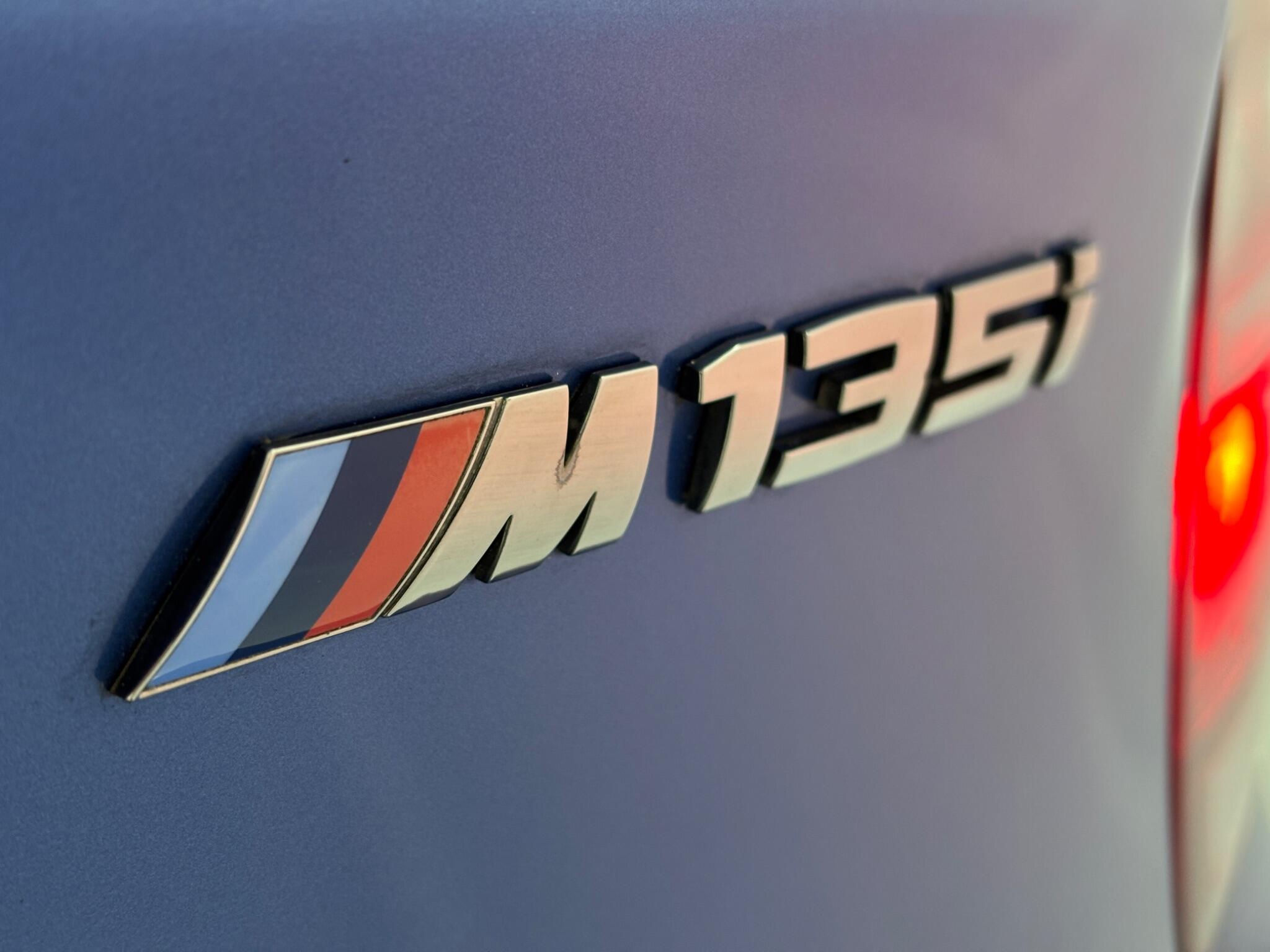 BMW 1 Series view 8