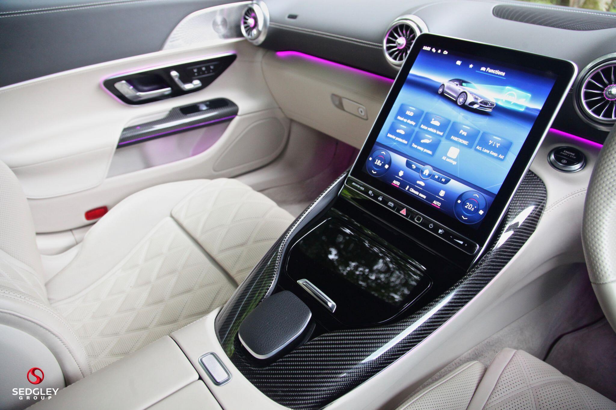 Mercedes-Benz SL view 24