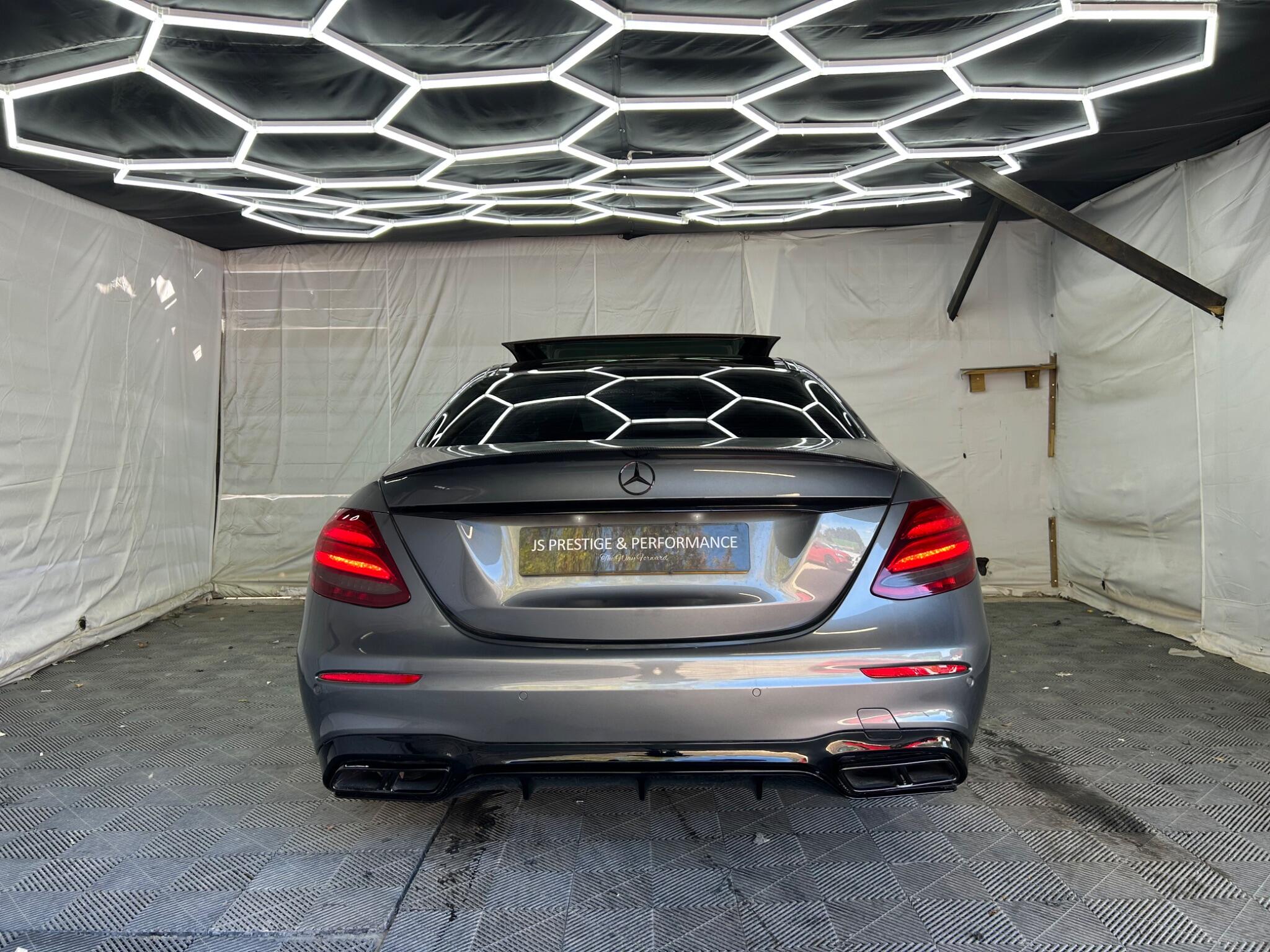 Mercedes-Benz E Class view 4