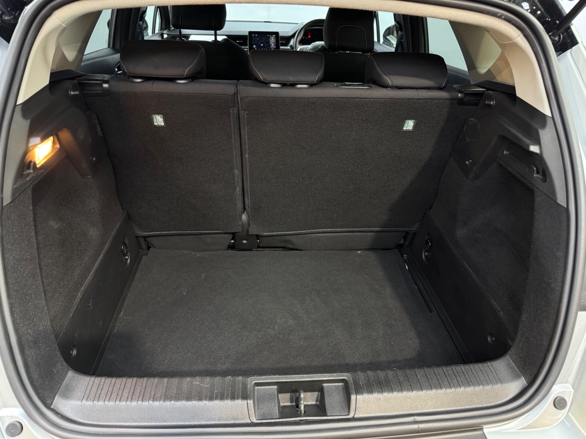 Renault Captur view 27
