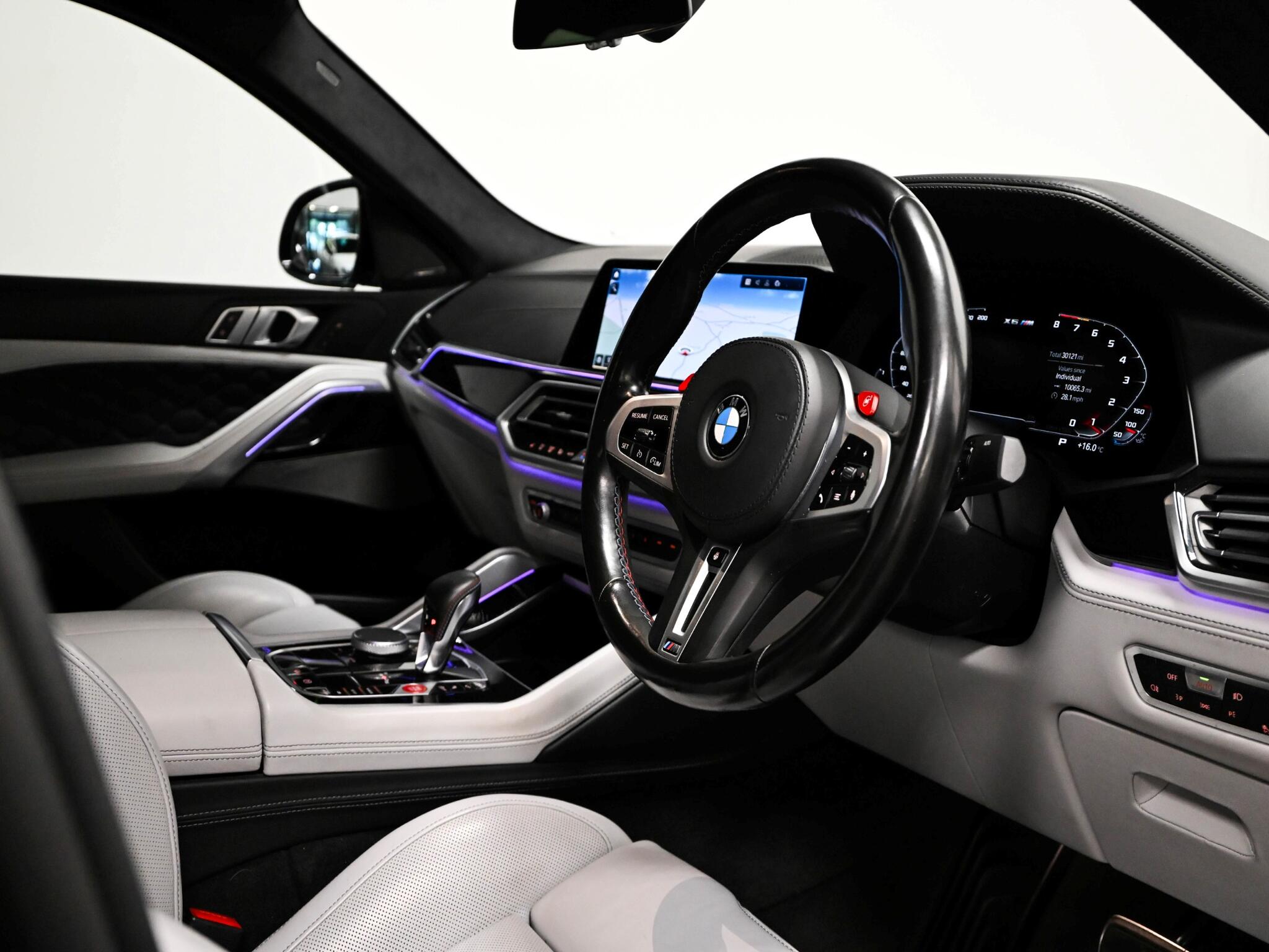 BMW X6 M view 29