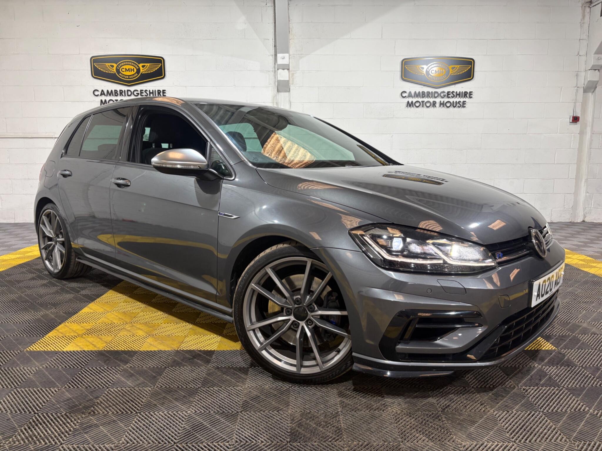 Volkswagen Golf main image