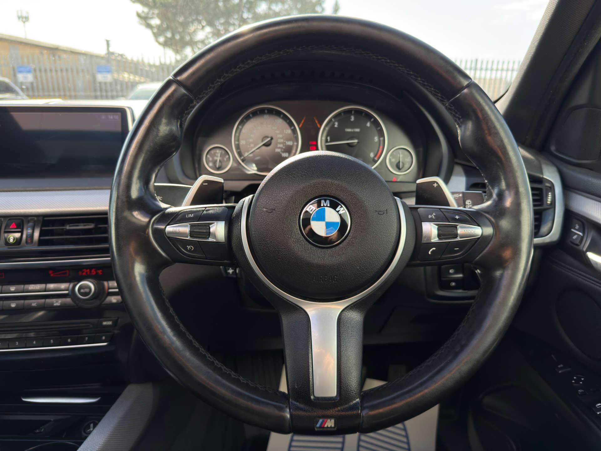 BMW X5 view 50