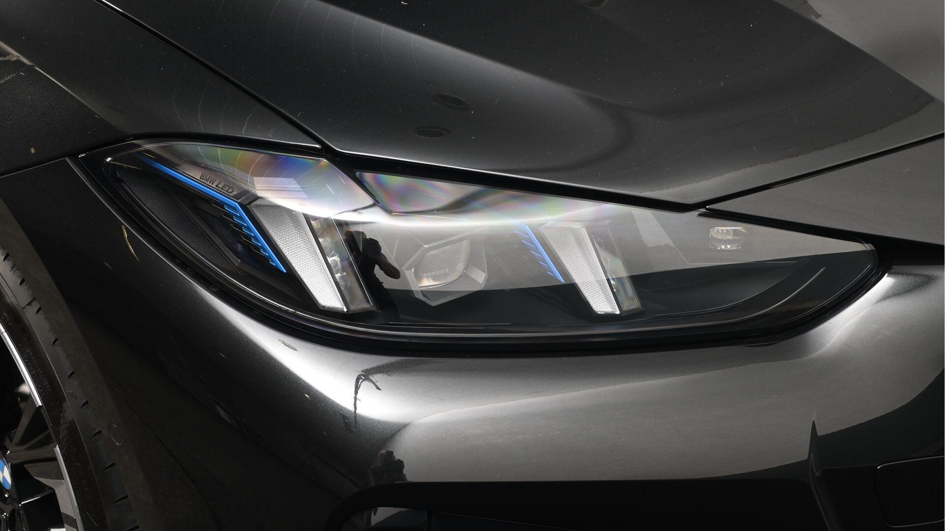 BMW i4 view 33