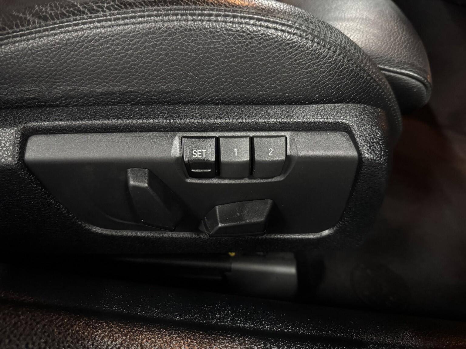 BMW 6 Series view 26