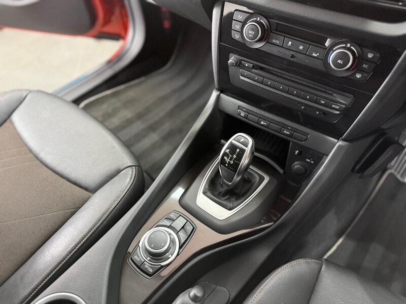 2013 BMW X1 image 17