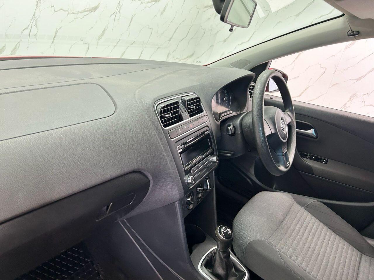 Volkswagen Polo view 19
