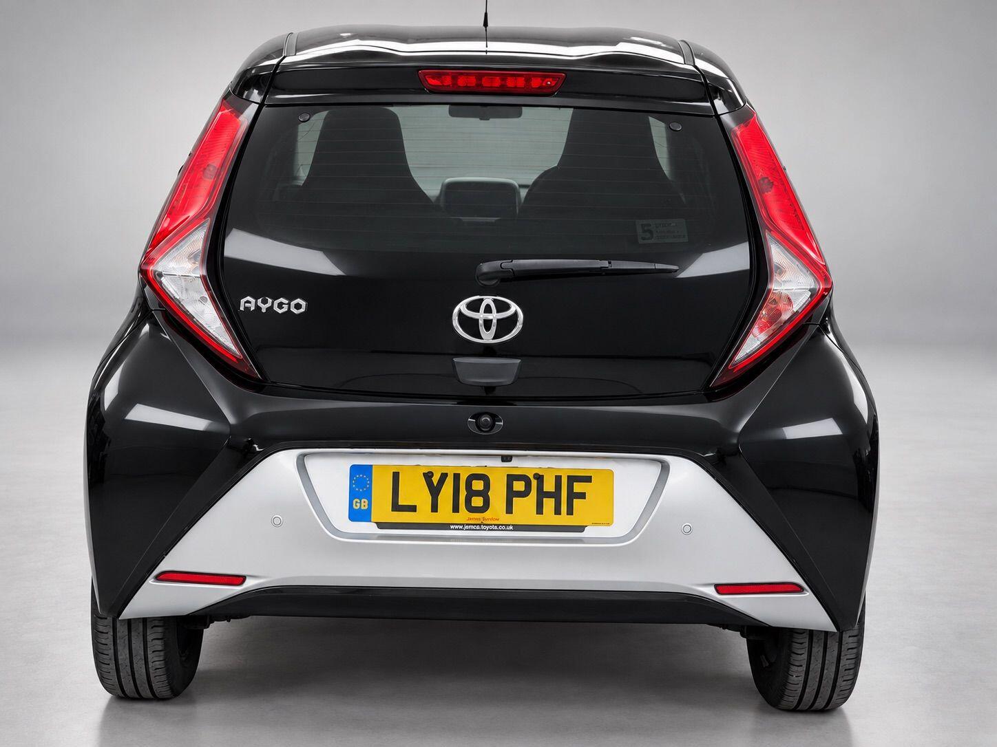 Toyota Aygo view 12