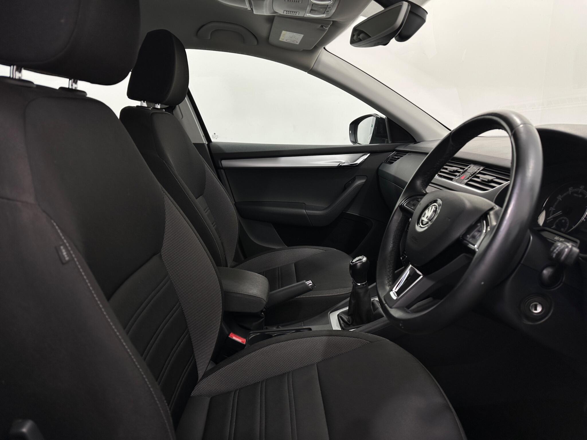Skoda Octavia view 32