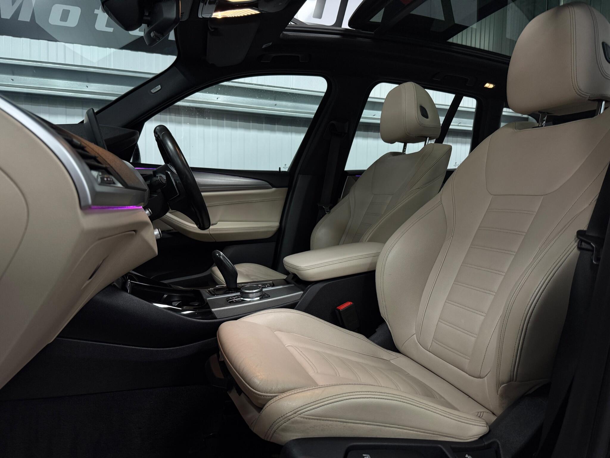BMW X3 view 17