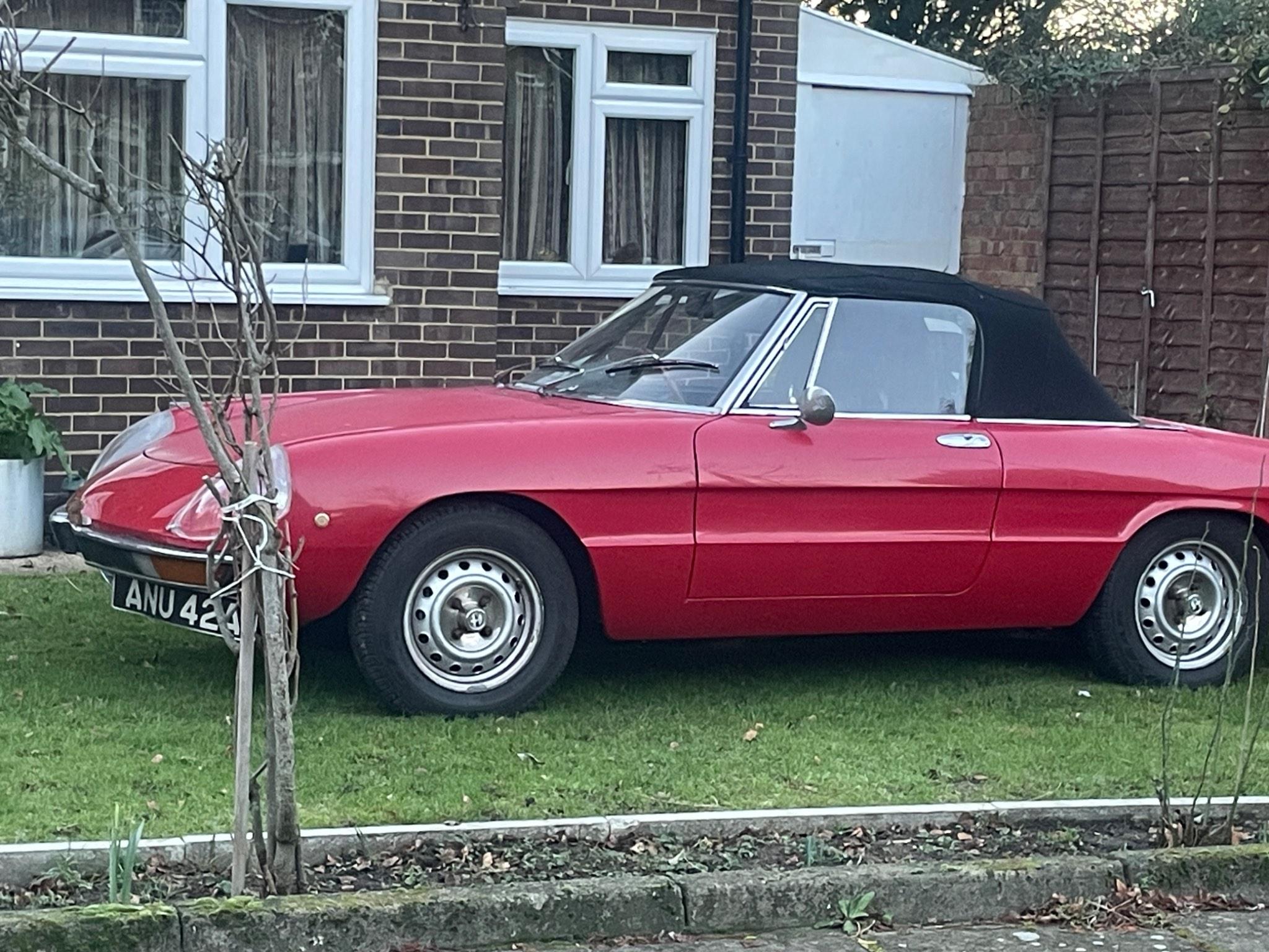 Alfa Romeo 2000