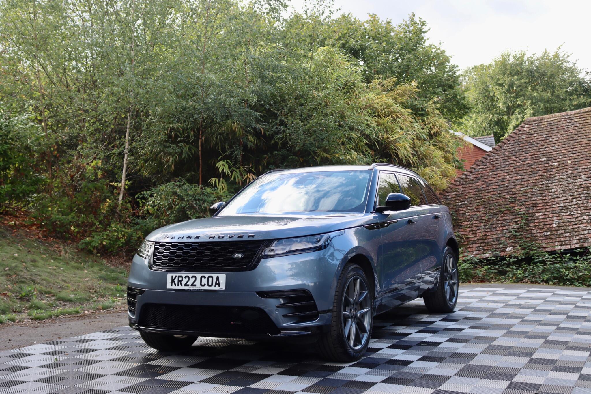 Land Rover Range Rover Velar view 22