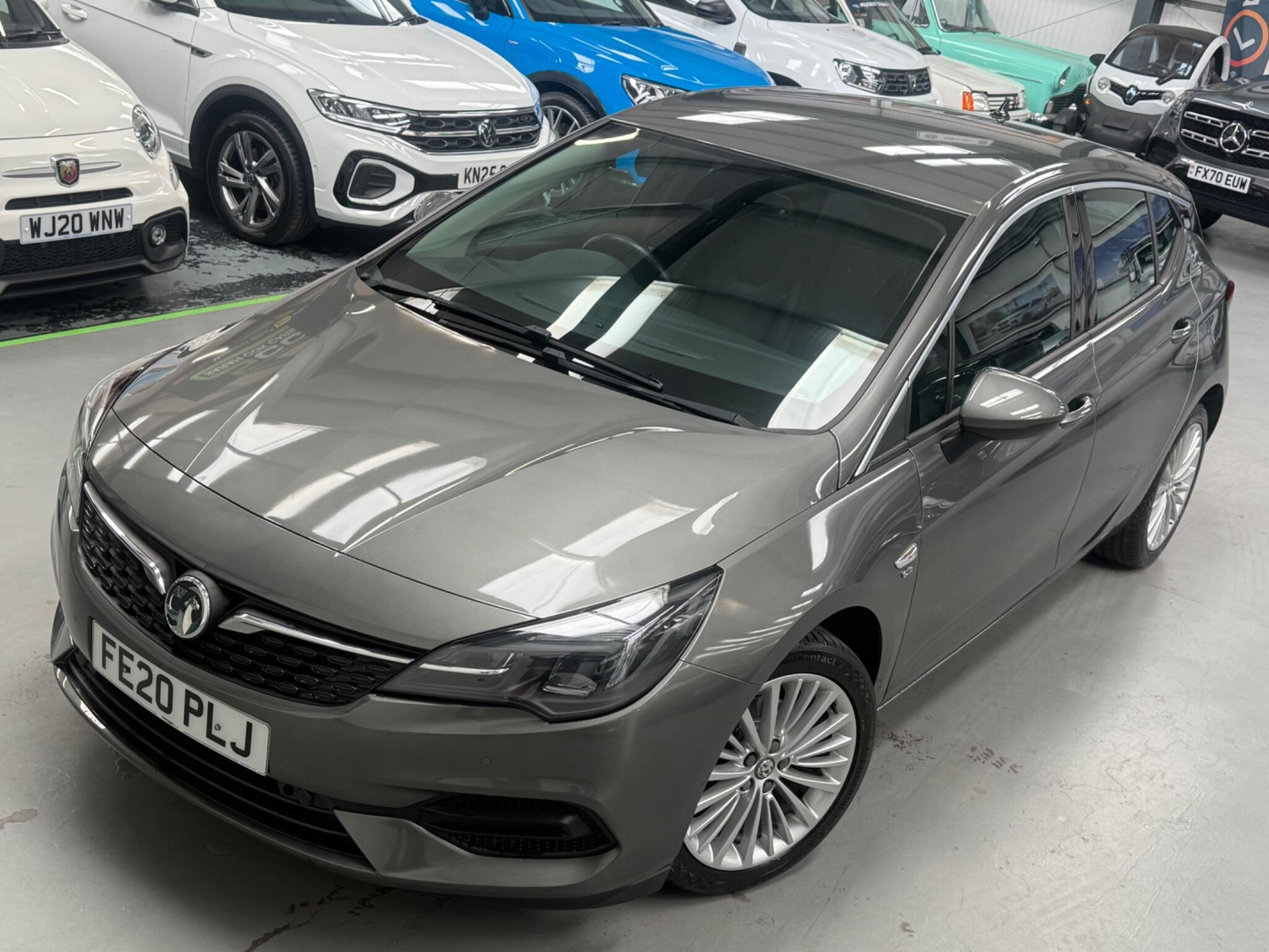 Vauxhall Astra main image