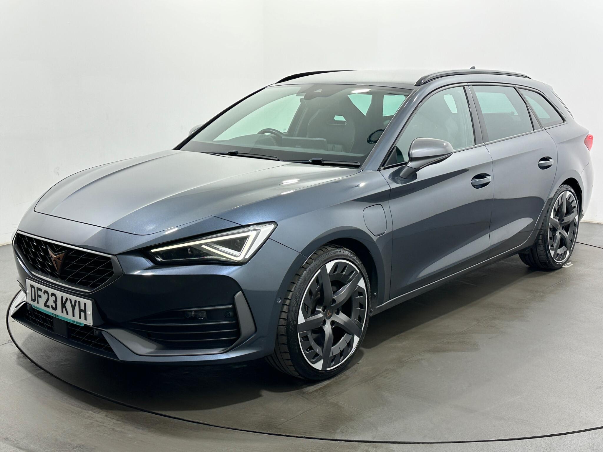 Cupra CUPRA Leon view 54