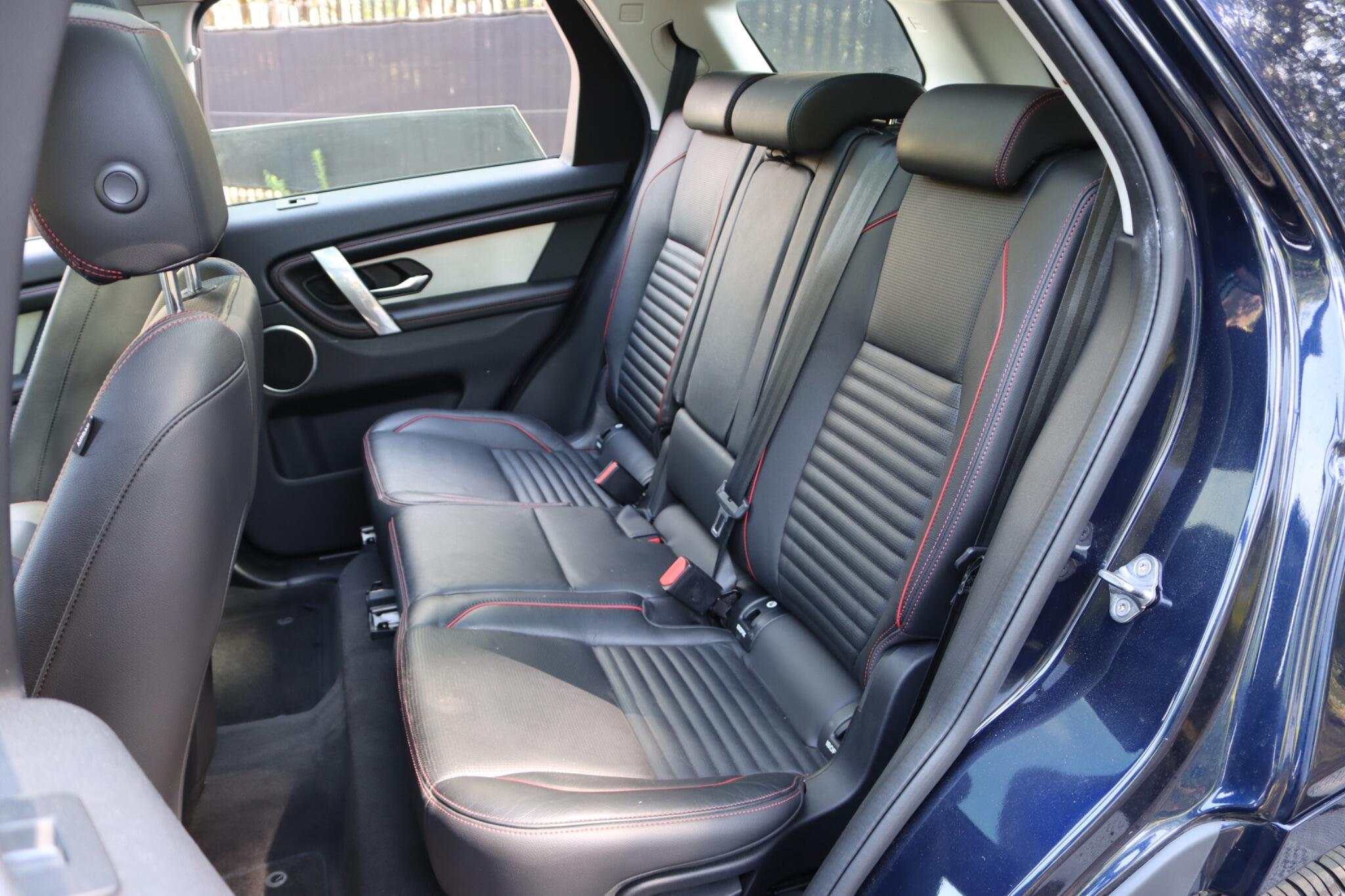 Land Rover Discovery Sport view 8
