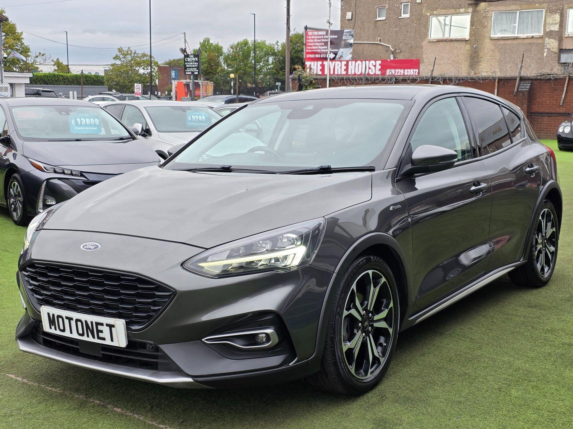 Ford Focus view 5