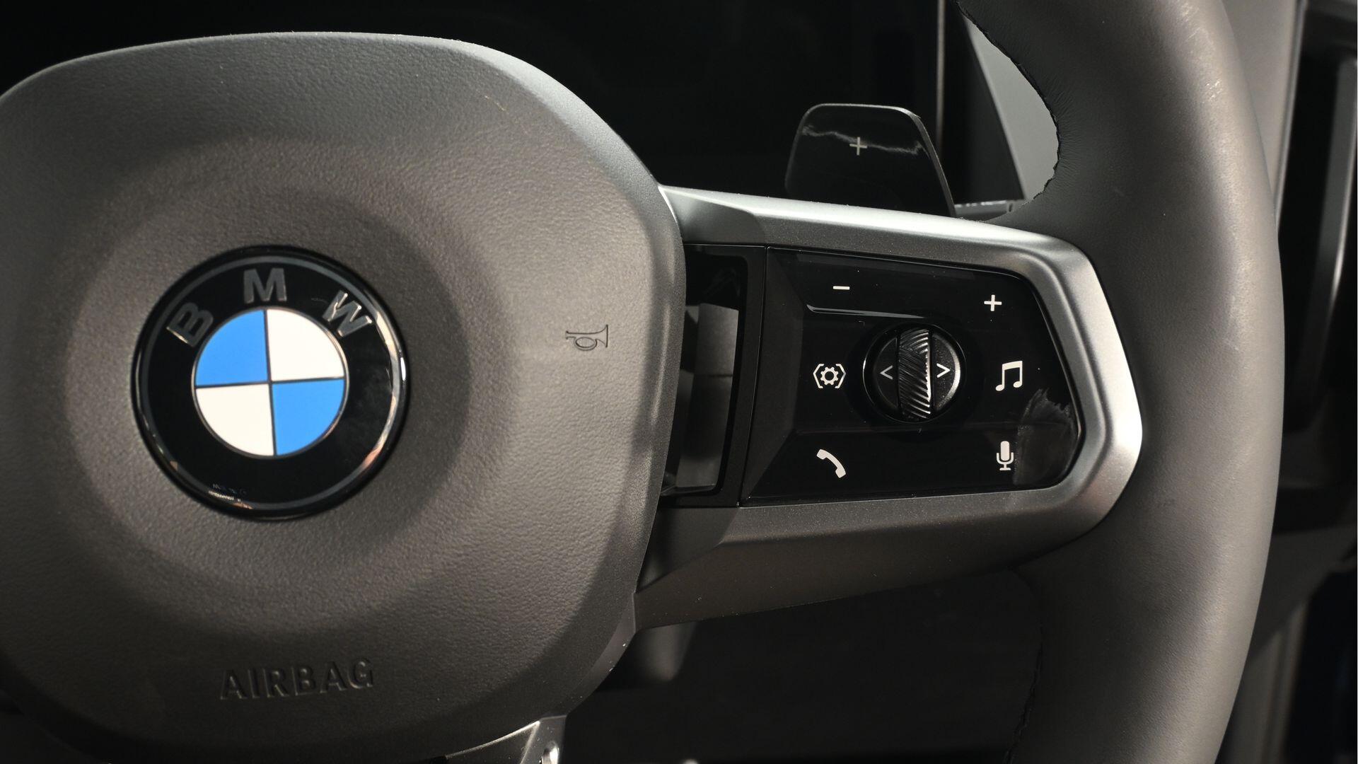 BMW X3 view 18