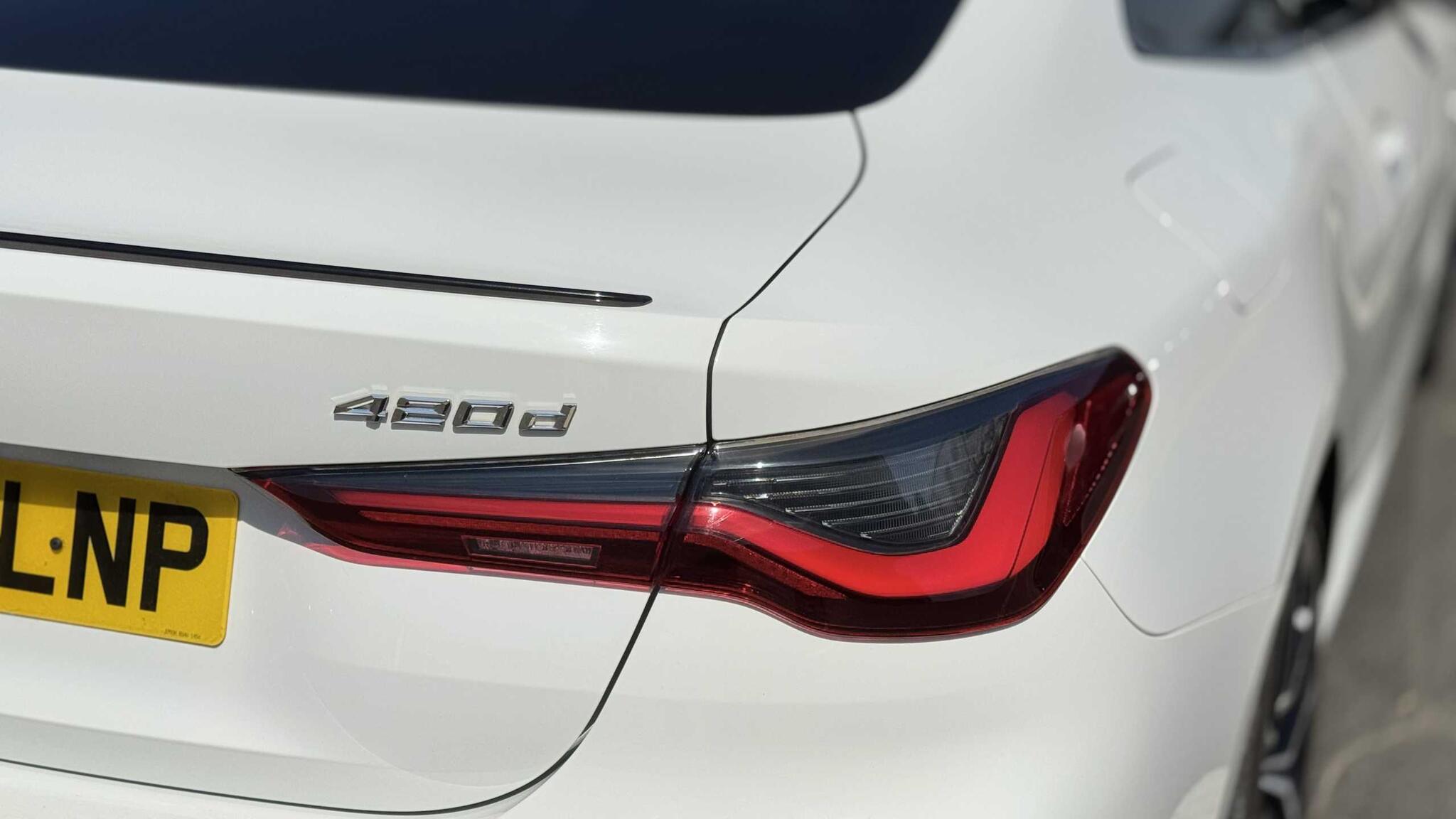 BMW 4 Series view 44