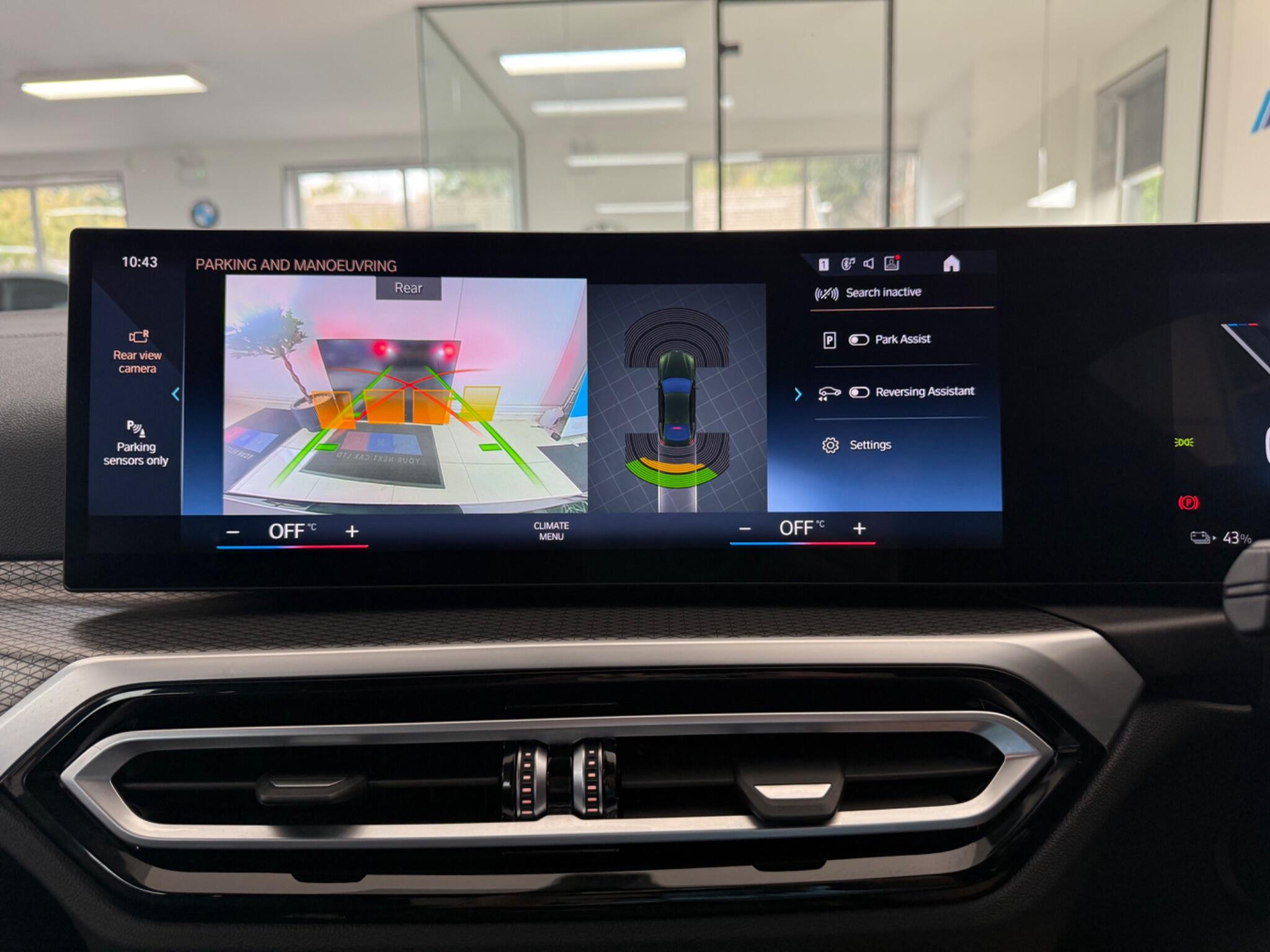 BMW I4 view 8
