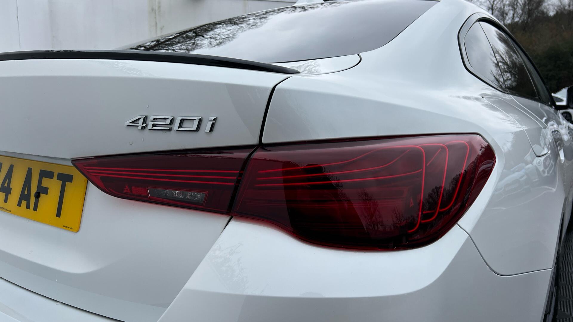 BMW 4 Series view 22