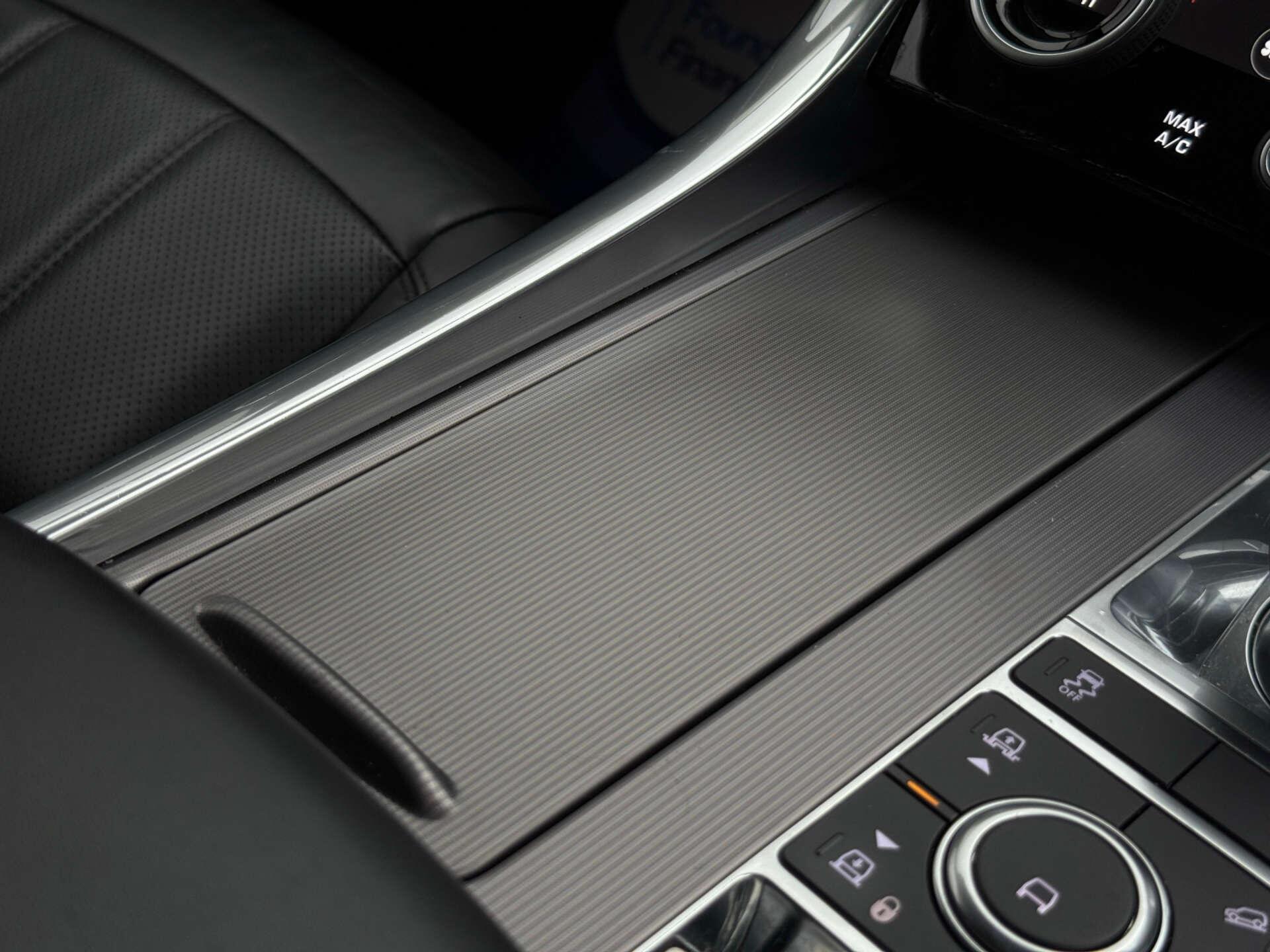 Land Rover Range Rover Sport view 60