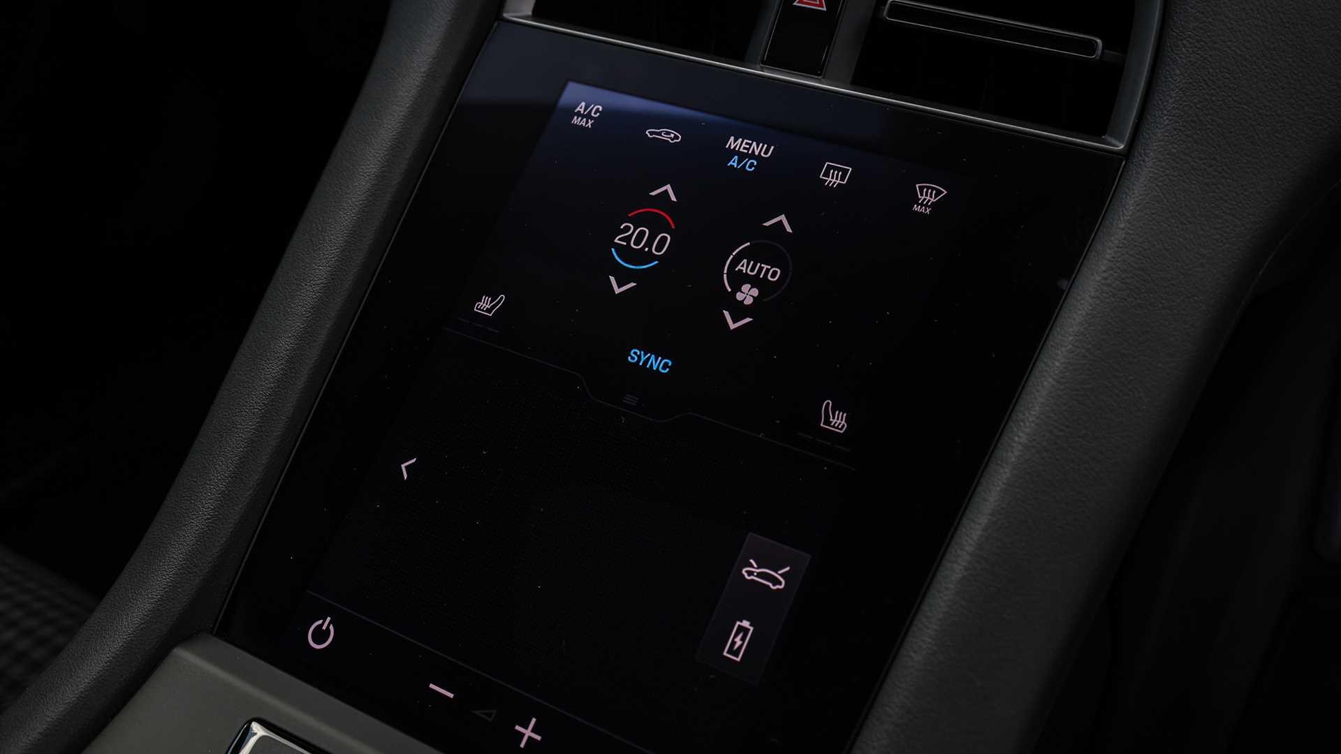 Porsche Taycan view 16