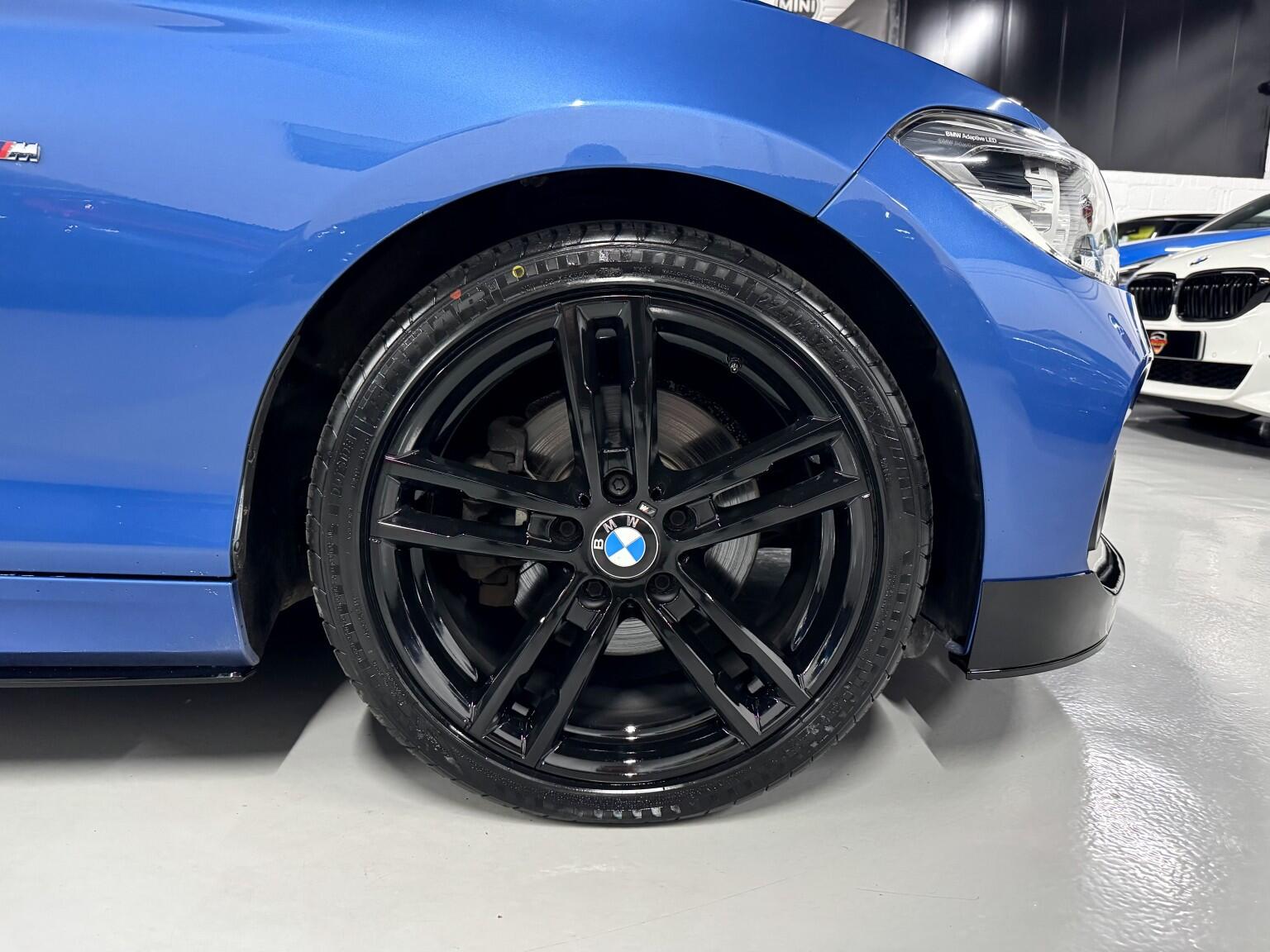 BMW 1 Series view 4