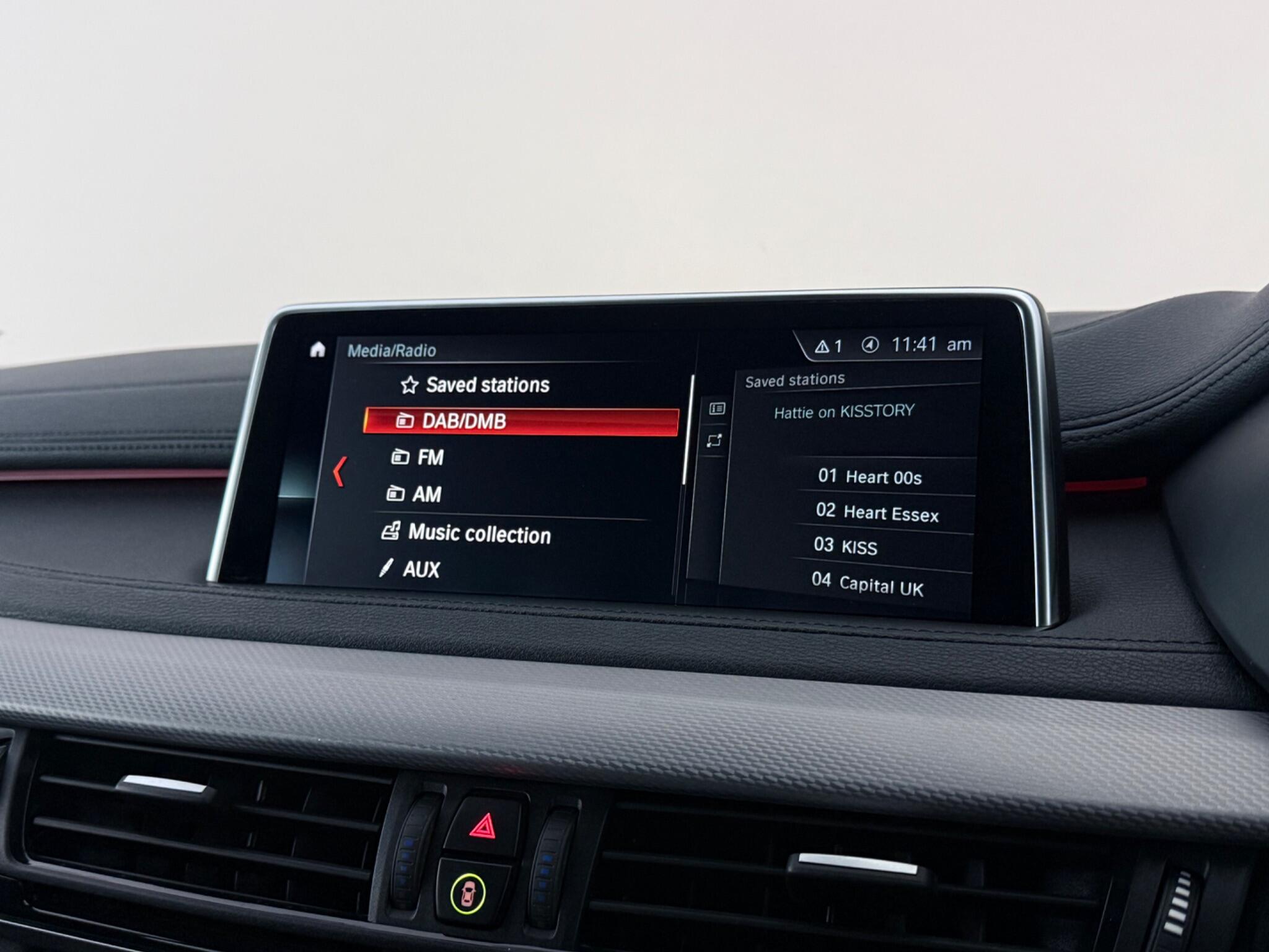 BMW X6 view 28