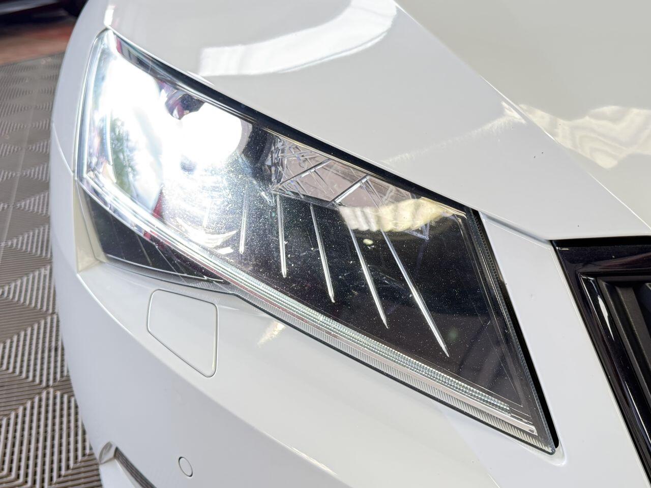 Skoda Superb view 25