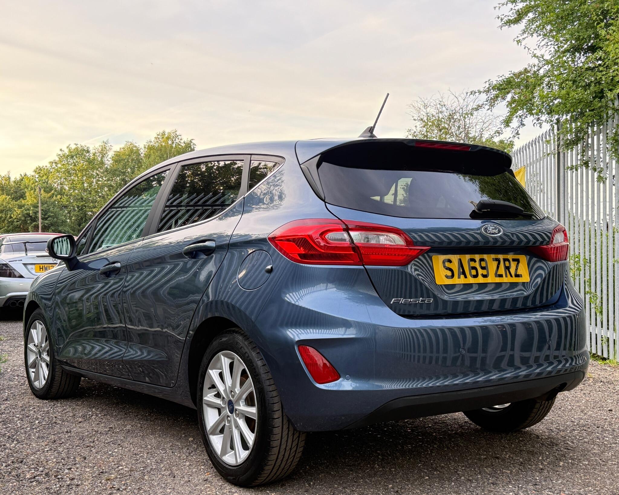 2019 Ford Fiesta image 9