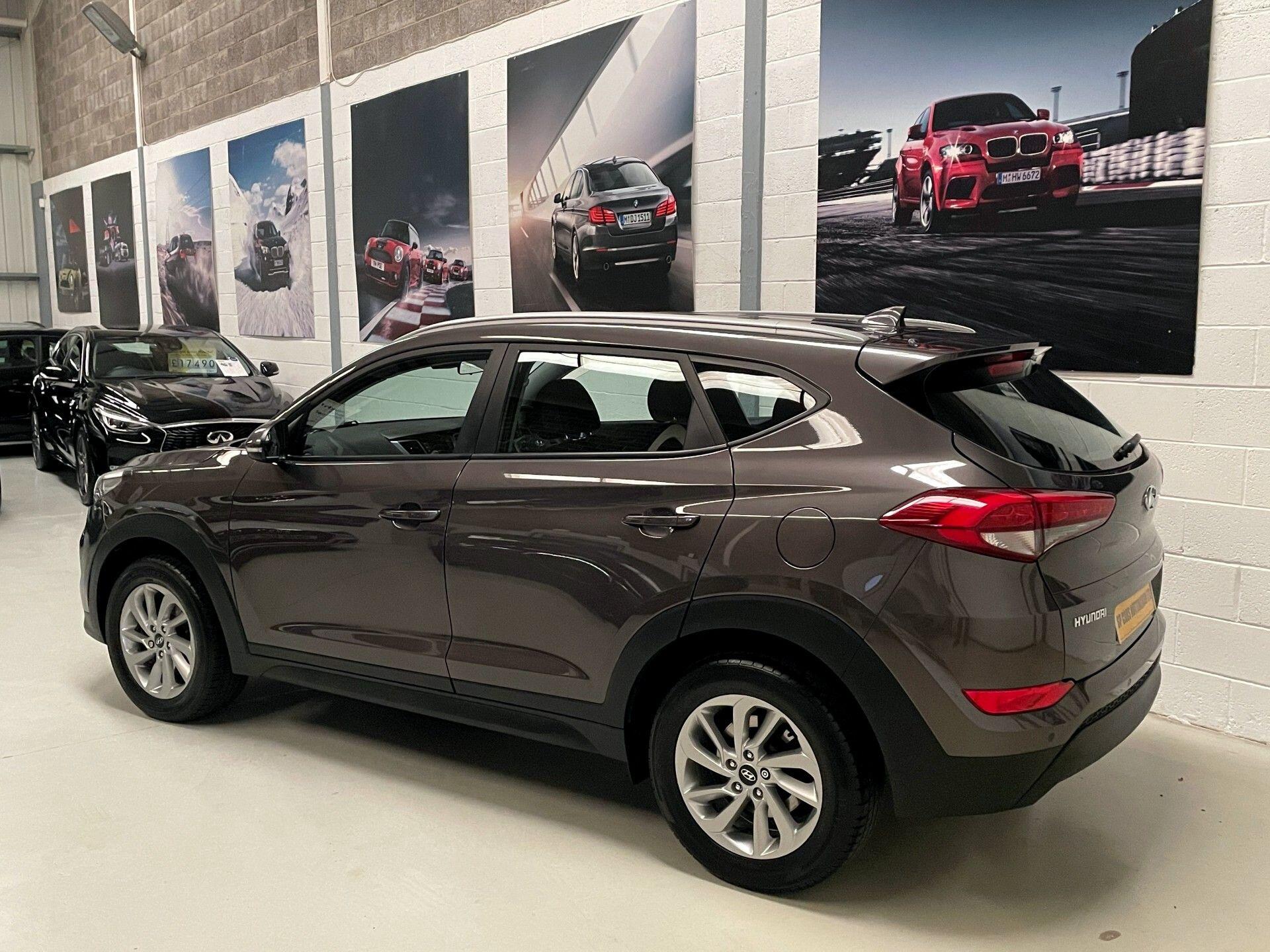 Hyundai Tucson view 4