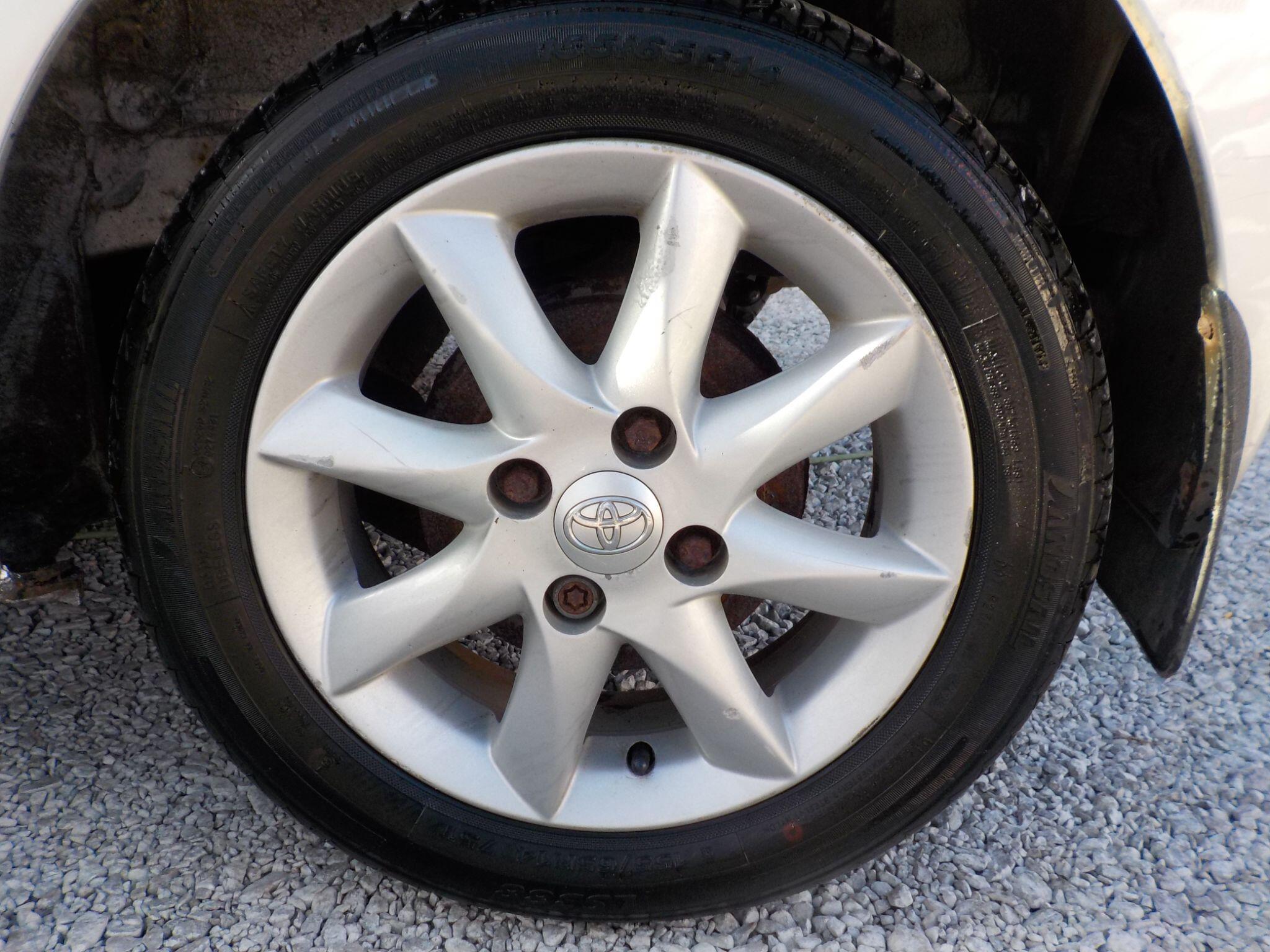 Toyota AYGO 1.0 VVT-i Platinum Euro 4 5dr