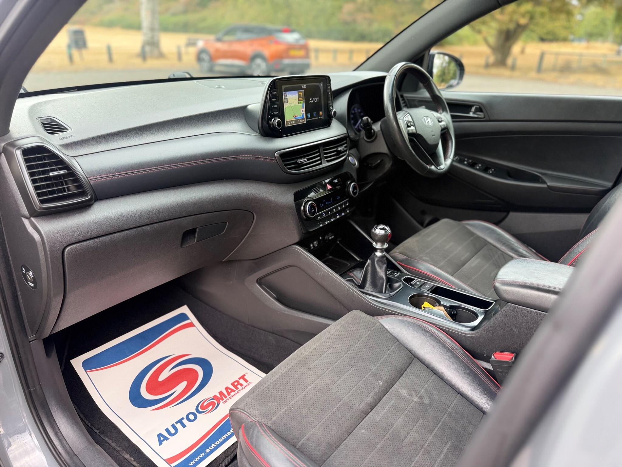 Hyundai Tucson view 25