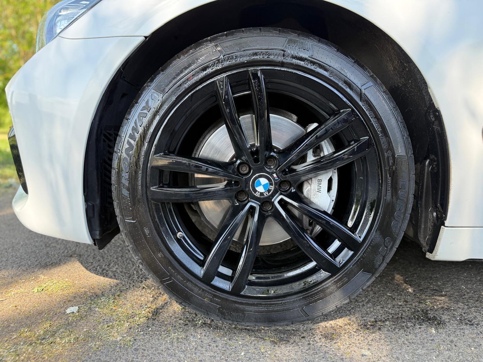 BMW 7 Series view 48