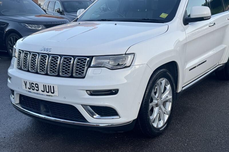 2019 Jeep Grand Cherokee 3.0 V6 MultiJetII Summit Auto 4WD Euro 6 (s/s) 5dr • 45,000 miles image 15