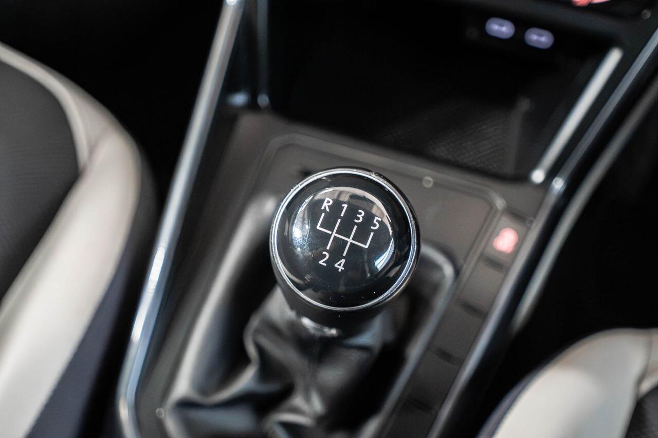 Volkswagen Polo view 37