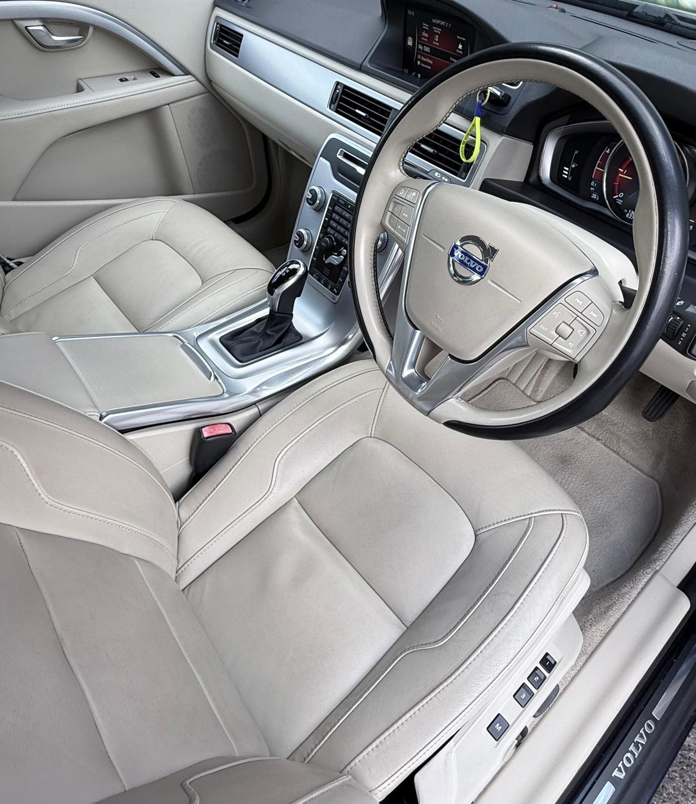 Volvo S80 view 83